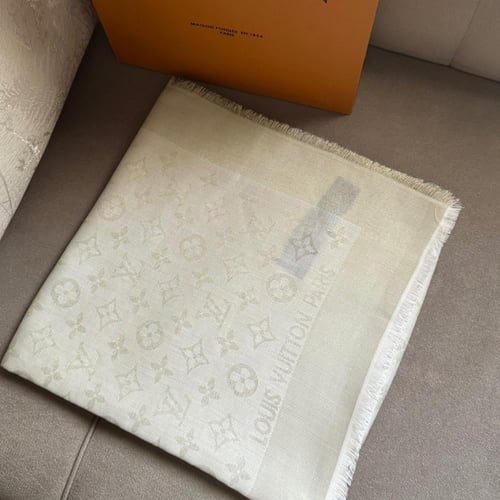 سكارڤ لويس ڤيتون كشميري