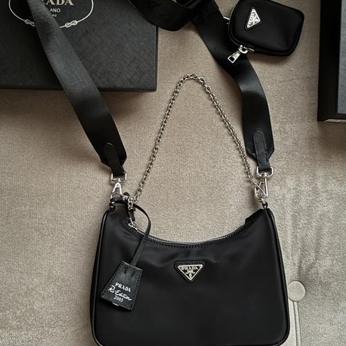 شنطة برادا ساتان