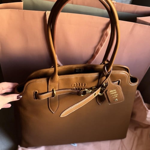 شنطة ميو ميو