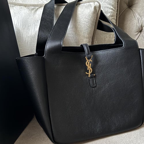 شنطة سان لوران