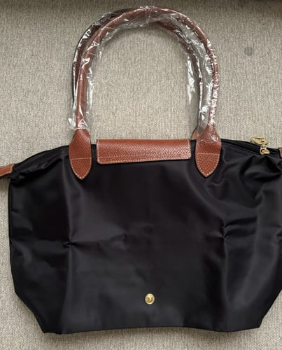 لونق تشامب كتف