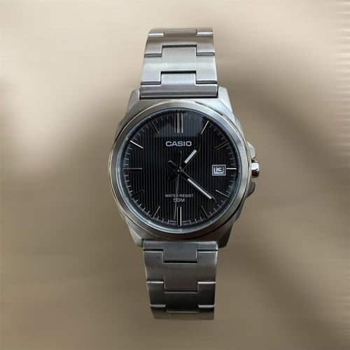 ساعة كاسيو MTP اسود ذهبي