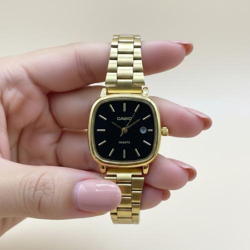 كاسيو نسائية