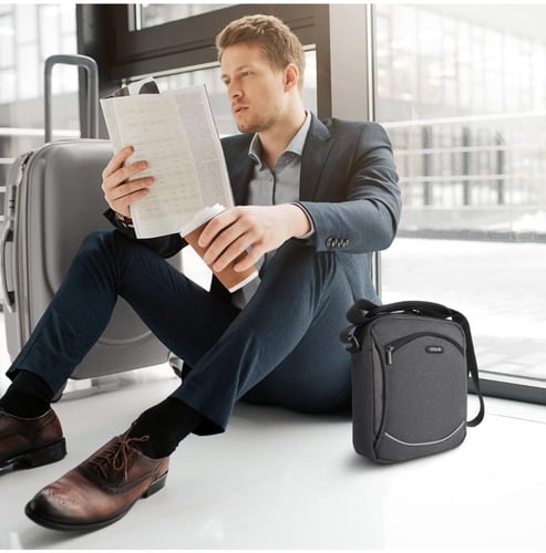 شنطة صغيرة للسفر