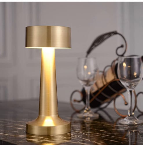 مصباح اضاءة الطاولة