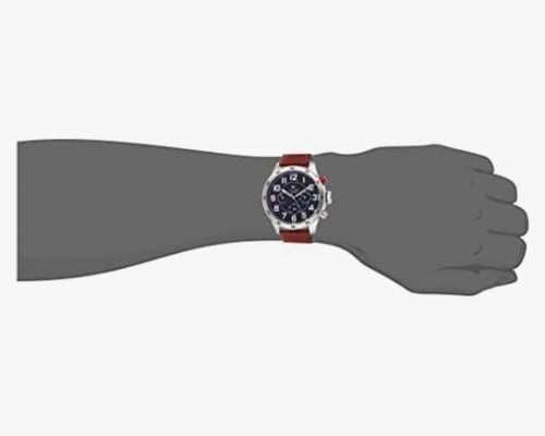 ساعة رجالية من تومي هيلفجر