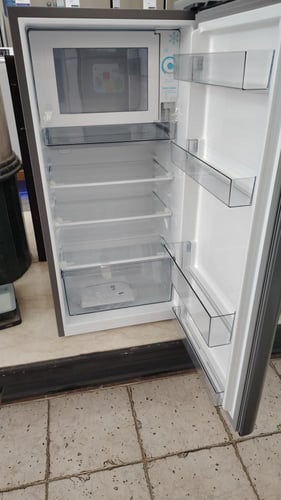 ثلاجه كلفيناتور استيل KRC150SH