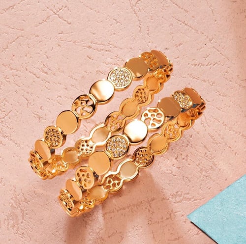 بناجر أطفال مطلية ذهبية