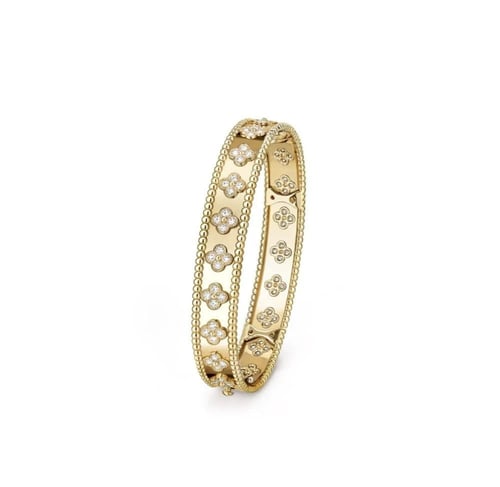 اسورة فان كليف عريض