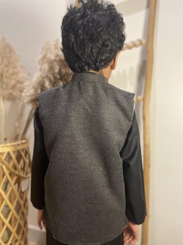 سديري الجوخ "موديل الرمادي المزدوج" - فخامة ودفء