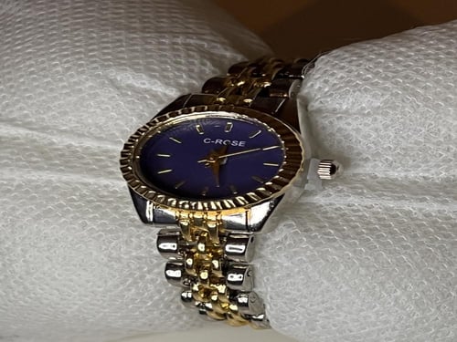 ساعات مواليد بناتي