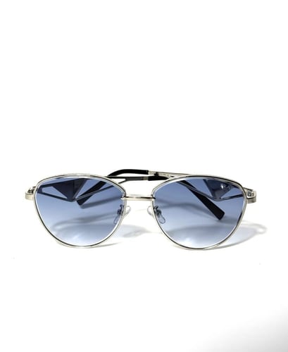 نظارة رجالية PRADA – فخامة الإطار الفضي بذراع فضي...