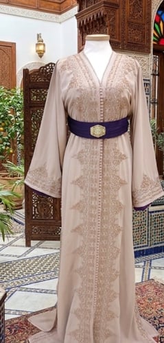 قفطان مغربي شك و تطريز