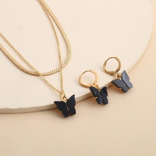 طقم كوري عقد وحلق تصميم الفراشة اللون اسود