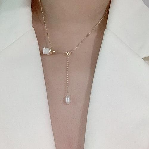 سلسال كوري مزين بالحجر الصناعي