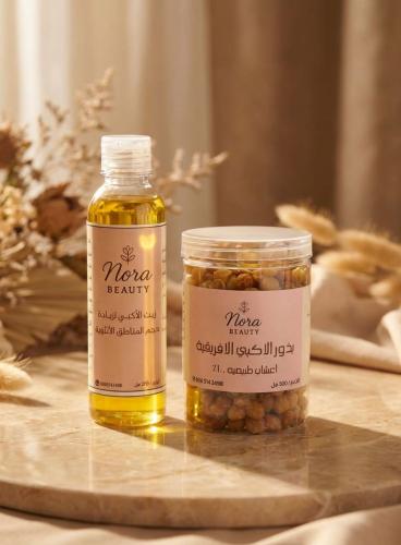 A package to enhance femininity features (bottle of Acaba oil + bottle of Acaba seeds)
