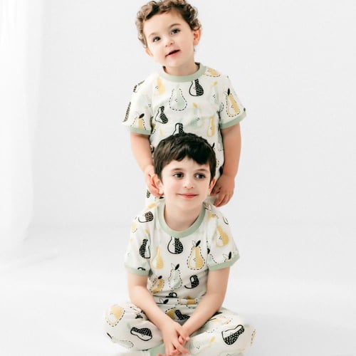 بيجامه الاجاص الملونه