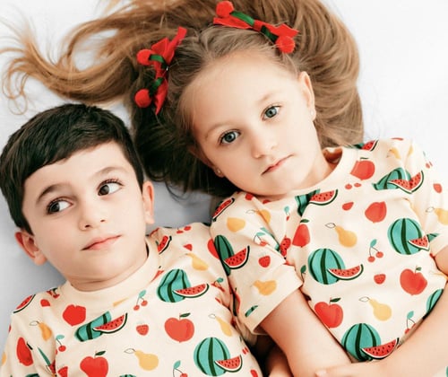 بيجامة سلة الفواكه