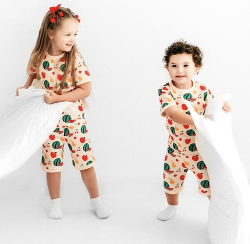 بيجامة سلة الفواكه