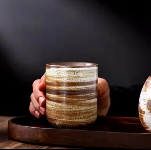 ‎كوب سيراميك مرسومة يدويًا بتغيير الفرن الإبداعي