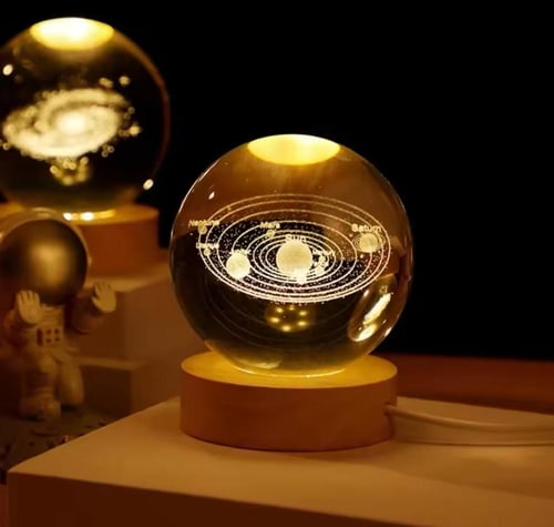 مصباح كرة كريستال ثلاثي الأبعاد فريد من نوعه مع إس...