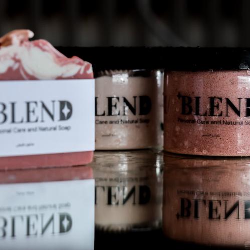 A care set with the scent of cranberry and fig