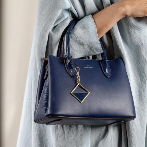 شنطة كلاسيك أنيقة بتصميم راقي