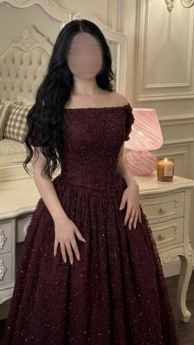 فستان عنابي A2