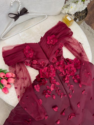 فستان احمر الون كلش ورود