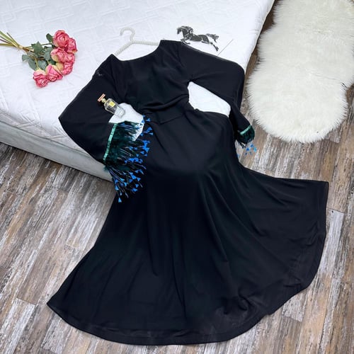 فستان اسود خامة: شيفون جورجيت -