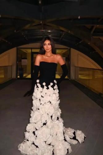 فستان السهرة الأسود