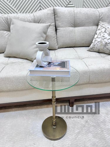 طاولة خدمة سطح زجاج قاعدة رخام لو نحاسي