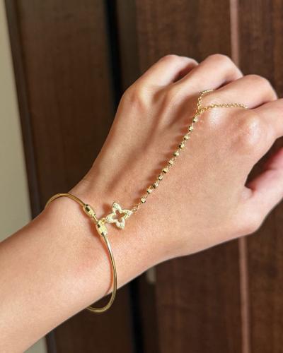 A04 bracelet