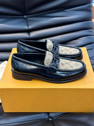 LOUIS VUITTON SHOES