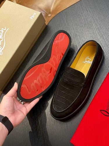 CHRISTIAN LOUBOUTIN