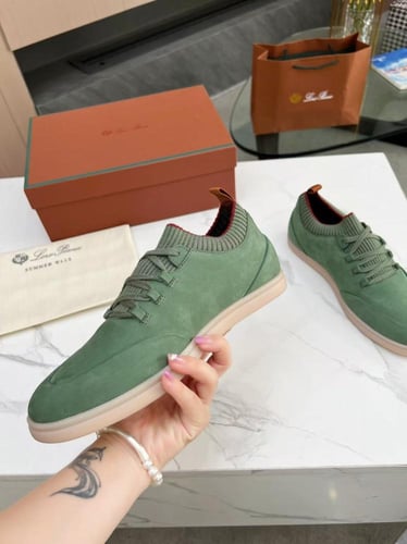 LORO PIANA