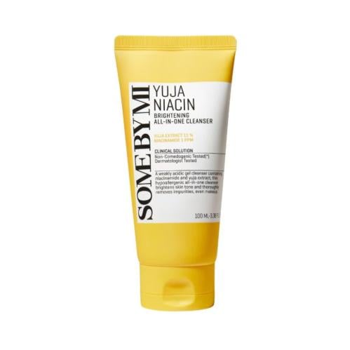 غسول يوجا نيايسن لتفتيح وتنظيف البشرة – من سوم باي...