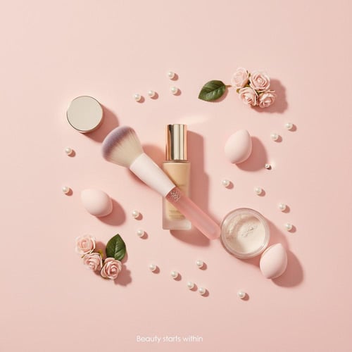 فرشاة بودرة احترافية من كريستين لتوزيع وتثبيت المك...