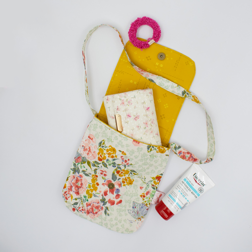 Handmade fabric shoulder bag