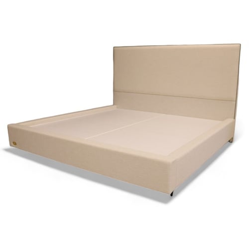 طقم سرير فيكتوريا VICTORIA PLUS BED SETبلص بتصميم...