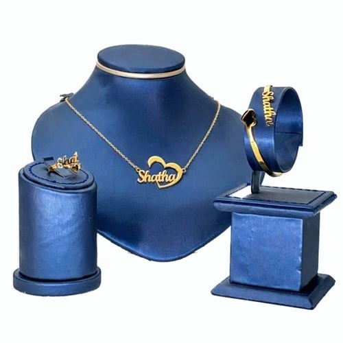 طقم نسائي مميز
