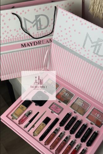 طقم MAYDREAM الوردي