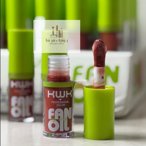 High stability lip gloss in attractive colors