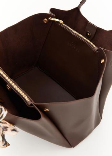 A handbag made of brown leather