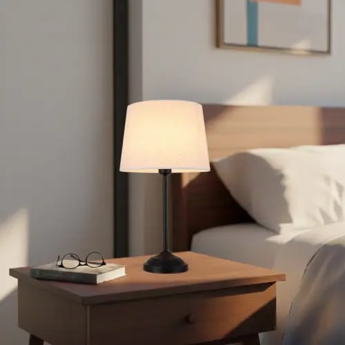 أباجورة طاولة معدنية تصميم أنيق