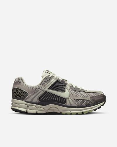 Nike Zoom Vomero 5