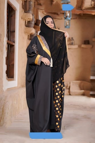 مشلح البشت ملكي نسائي يوم التأسيس-متجر فرح