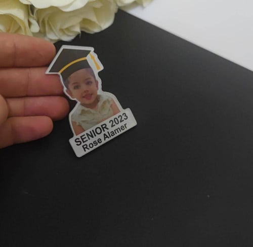 بروشات تخرج2025 صوره وأسم