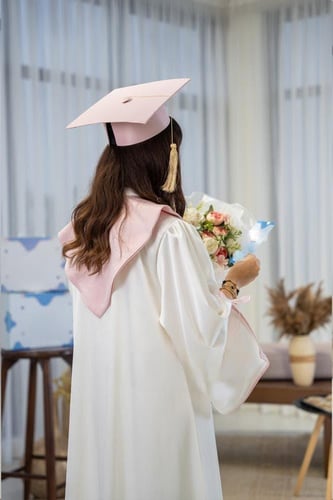 عبايات تخرج سكري ووردي-متجر فرح