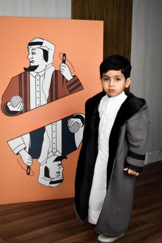 فروة ملكية لون رمادي-متجر فرح